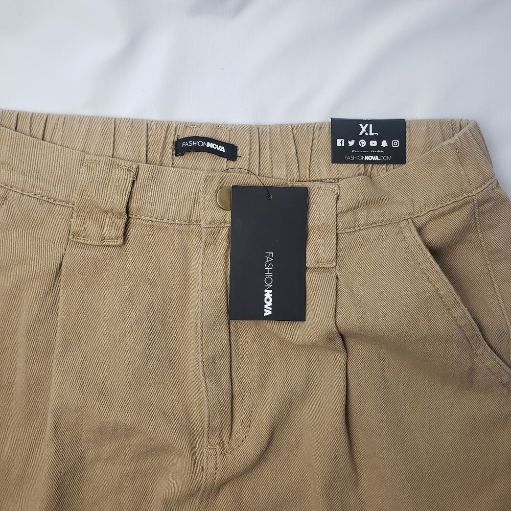 Fashion Nova Cargo High Waisted Pants Size XL - Picture 7 of 11